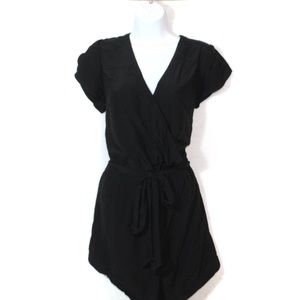 Loft womens romper size 4 black short sleeve tie waist v neck shorts casual